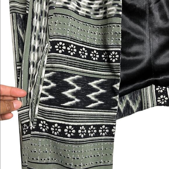 BCBGENERATION Woman’s Cardigan / Size-Small - Picture 6 of 9